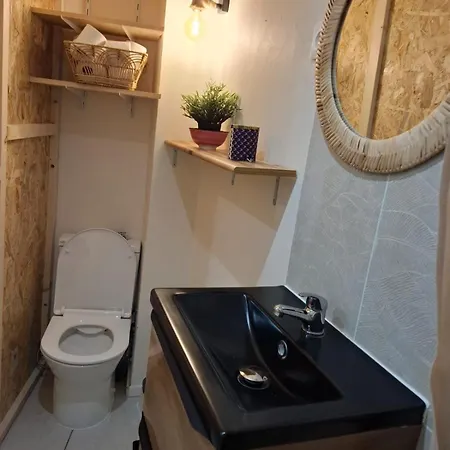 アパート Cozy Duplex Du Peyrou Coeur Saint Anne モンペリエ